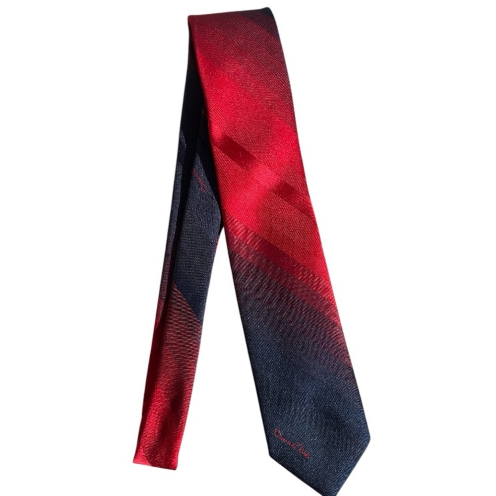 Oscar de la Renta Ombre Tie